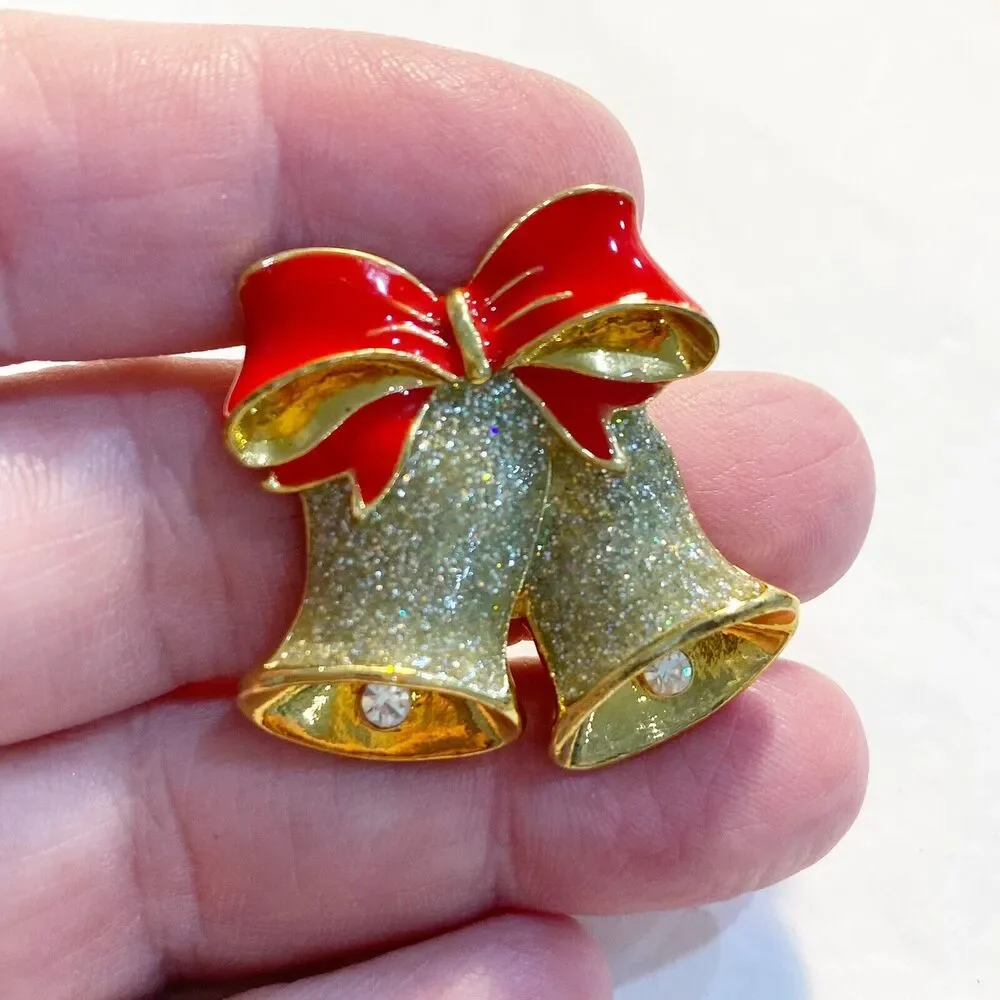 Vintage Avon Christmas Bell Brooch Goldtone Red Enamel & Rhinestones Festive Pin
